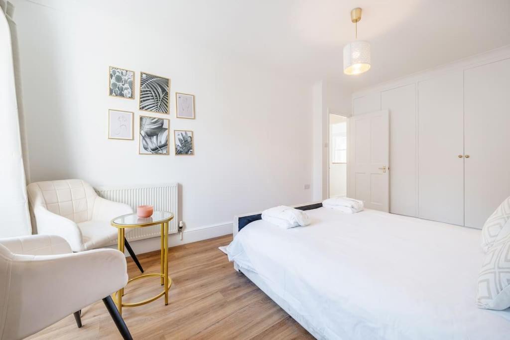 Villa House 10 Mins To Tower Bridge Hot Tub & Parking London Exterior foto